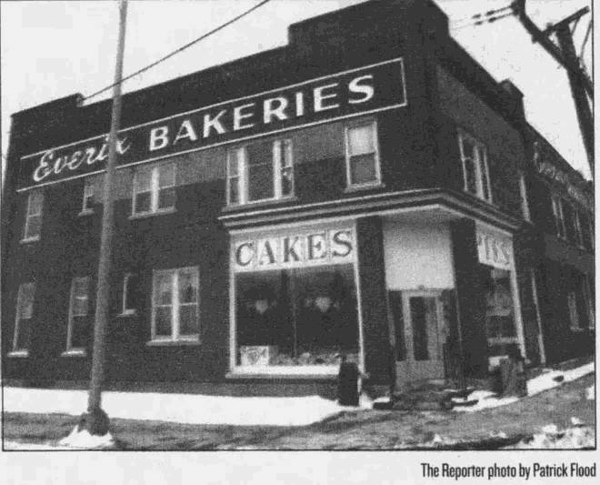 everix_bakery_black_and_white.png everix_bakery_black_and_white.png